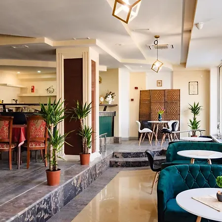 ホテル Royal By Euxin