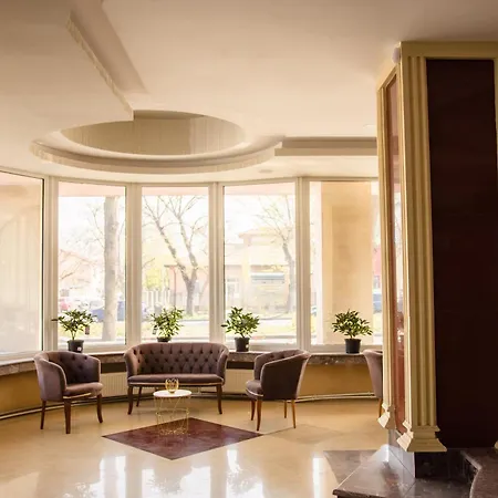 Royal By Euxin 3* Constanta