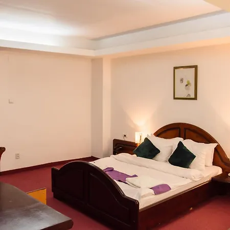 Royal By Euxin Hotel