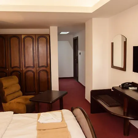 ホテル Royal By Euxin コンスタンツァ