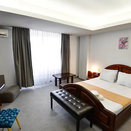 ホテル Royal By Euxin コンスタンツァ